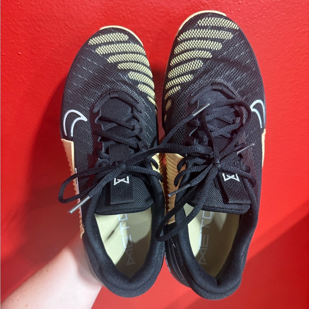 EUC Nike Men's Metcon 9 - Picture 11 of 16